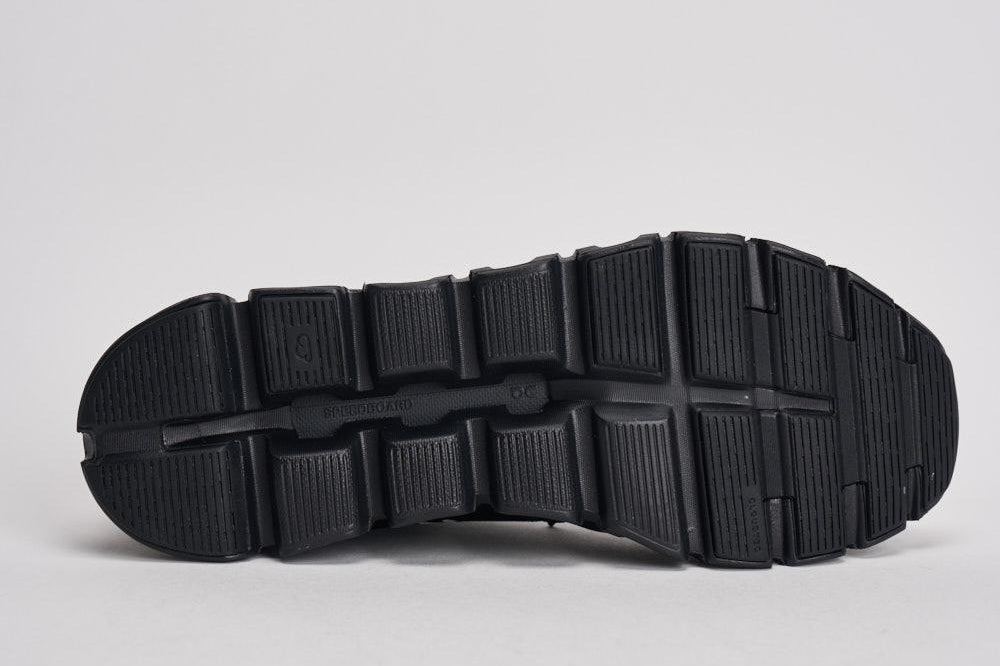 Sneakers uomo Cloud 6 nere 3MF10071043 BLACKBLACK ON RUNNING 