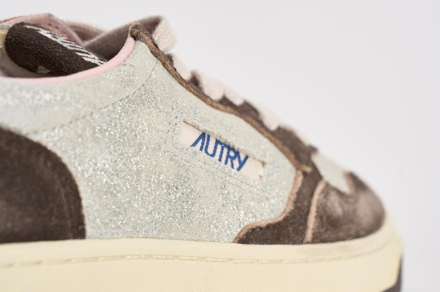 Sneakers donna Medalist Low argento e marrone AULW YB02 AUTRY 