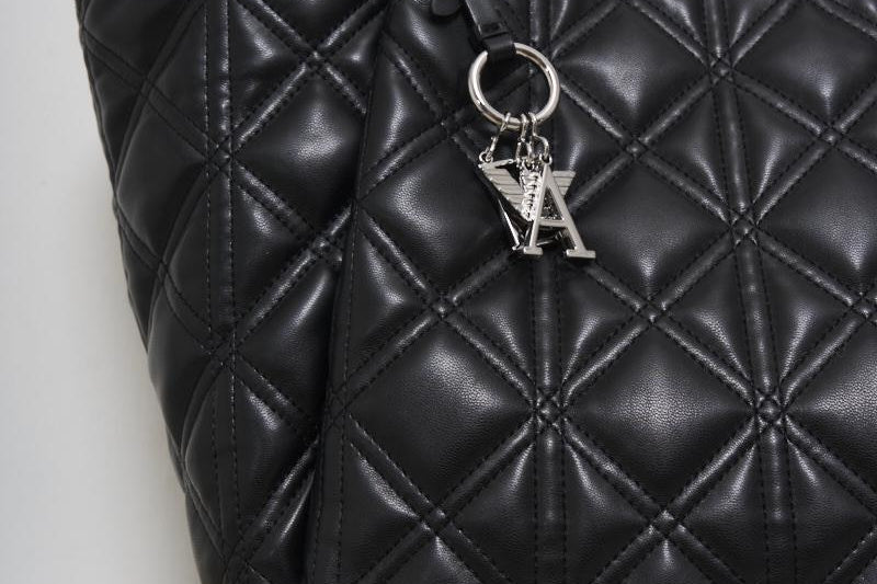 Borsa donna a spalla nera Y3D265 YWL2E80001 EMPORIO ARMANI 