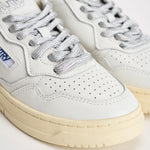 Sneakers donna Medalist bianca e cipria AULW SW03 AUTRY 