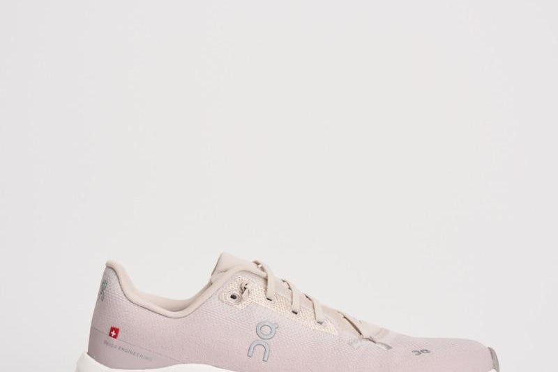 Sneakers donna Cloudtilt rosa CLOUDTILT. PEARL FADE ON RUNNING 