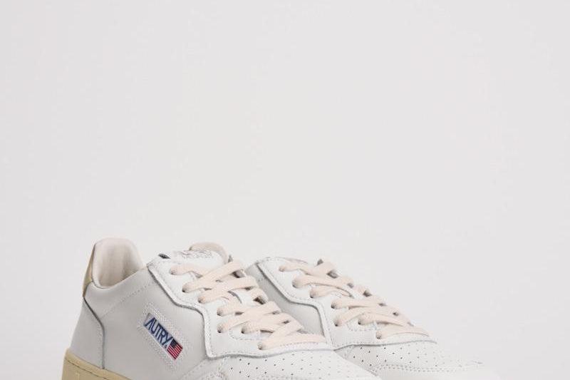 Sneakers uomo Medalist low beige AULM LL87 AUTRY 
