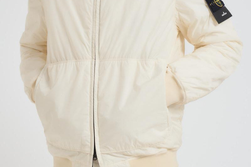 Piumino uomo Crinkle Reps NY panna 4100013 S0A23V0093 STONE ISLAND 