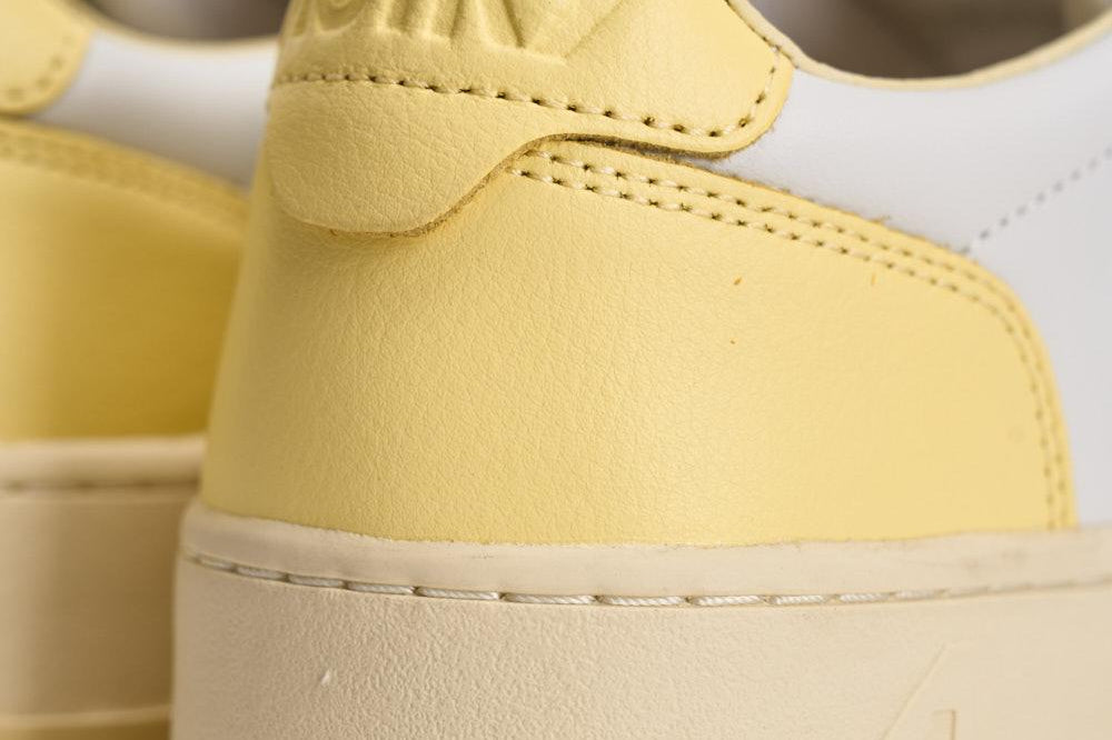 Sneakers donna Medalist gialla AULW WB63 AUTRY 