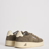 Sneakers uomo Medalist low suede verde militare AULM UH04 AUTRY 