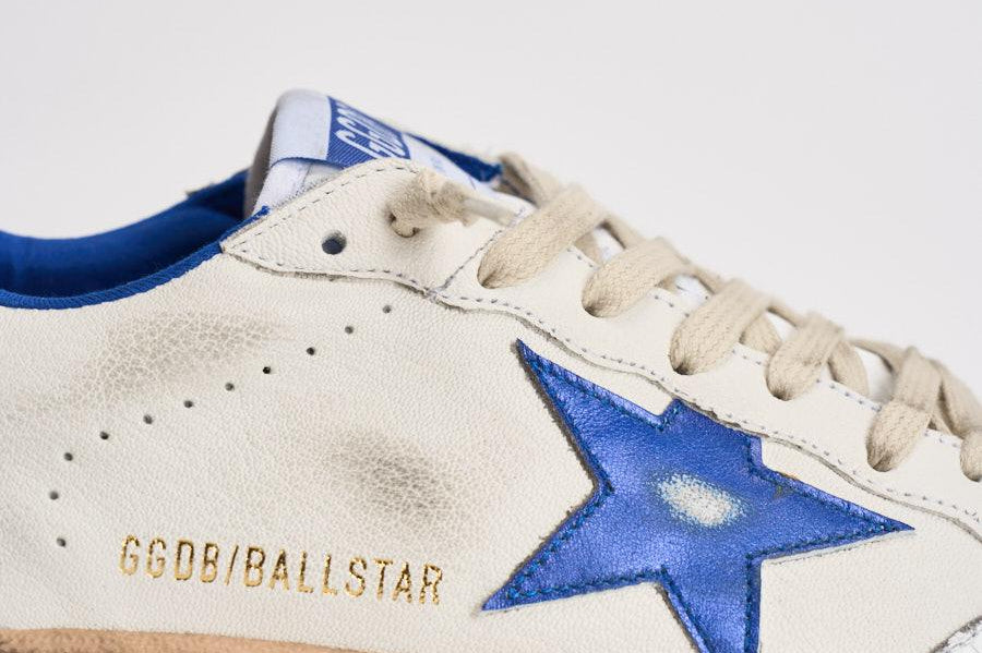Sneakers uomo Ball Star bianco e blu elettrico GMF00117 F00219810327 GOLDEN GOOSE 
