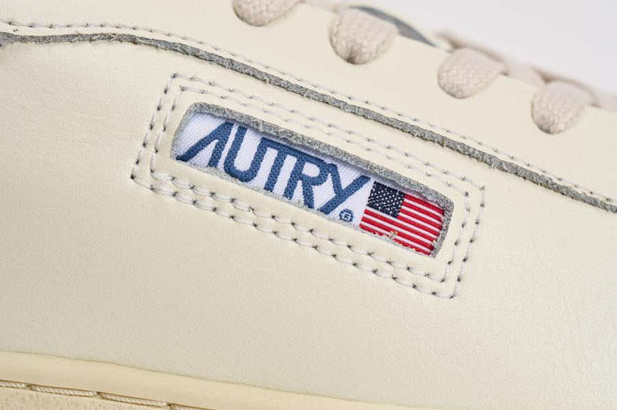 Sneakers uomo Dallas bianca e bordeaux ADLM MR27 AUTRY 