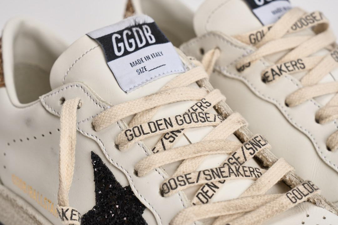 Sneakers donna Ball Star con strass bianca GWF00117 F00611810750 GOLDEN GOOSE 