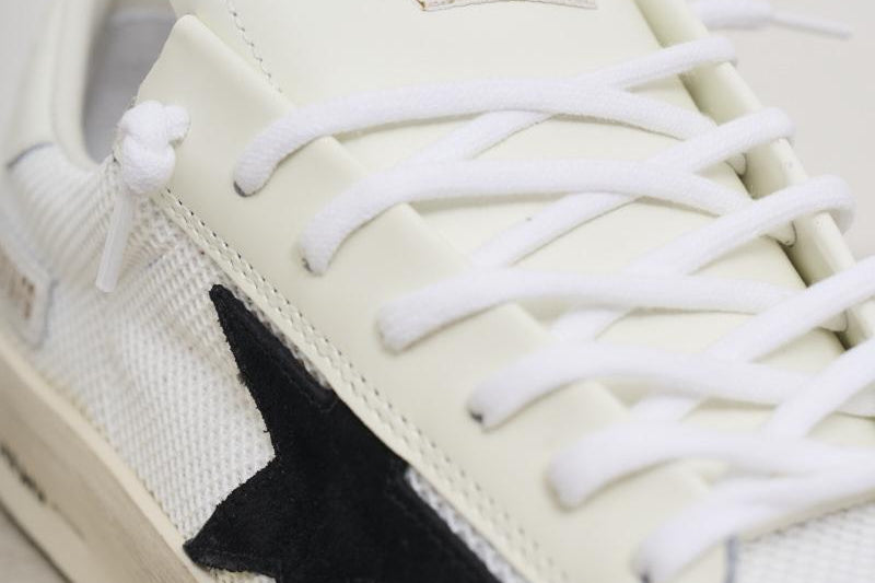 Sneakers uomo Stardan bianche GMF00328 F00302810283 GOLDEN GOOSE 
