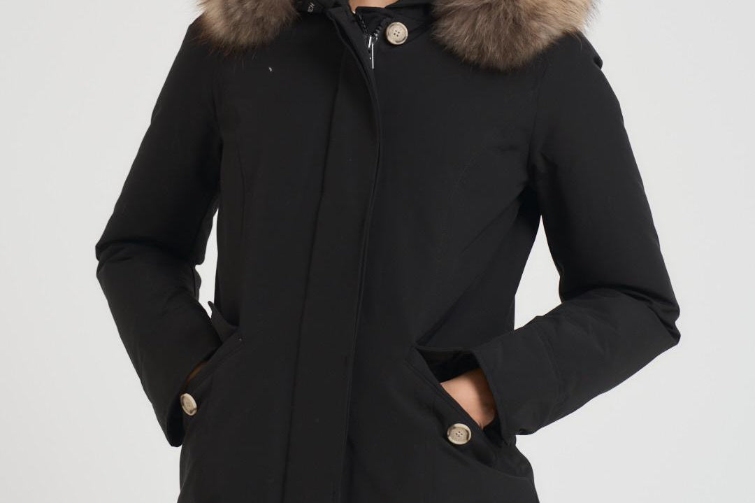Giubbotto donna Arctic Parka nero OU0538 BLK WOOLRICH 