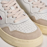 Sneakers donna Medalist Low rosa AULW LS37 AUTRY 