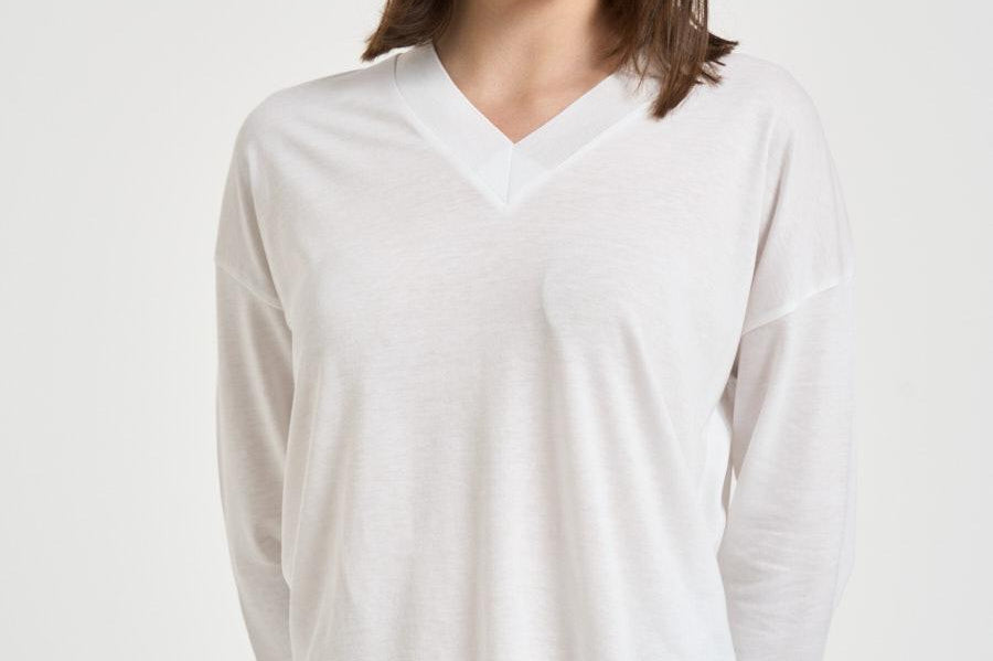 Maglia donna scollo a V bianca JV000015D 520561000 HERNO 