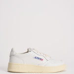 Sneakers donna medalist low in pelle bianca AULW LL15 AUTRY 