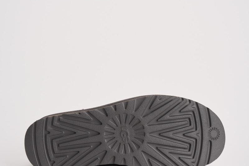 Stivale donna platform Ultra mini grigio 1135092 CHARCOLE UGG 