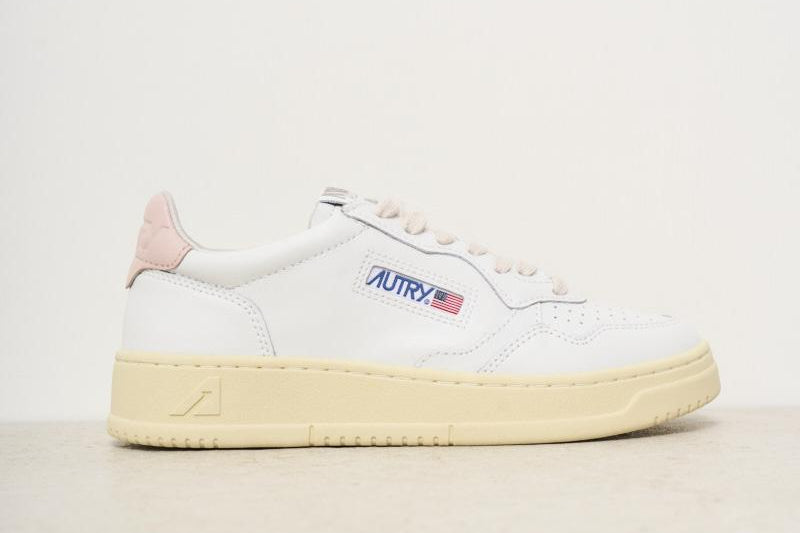 Sneakers donna medalist low AULW LL16 AUTRY 