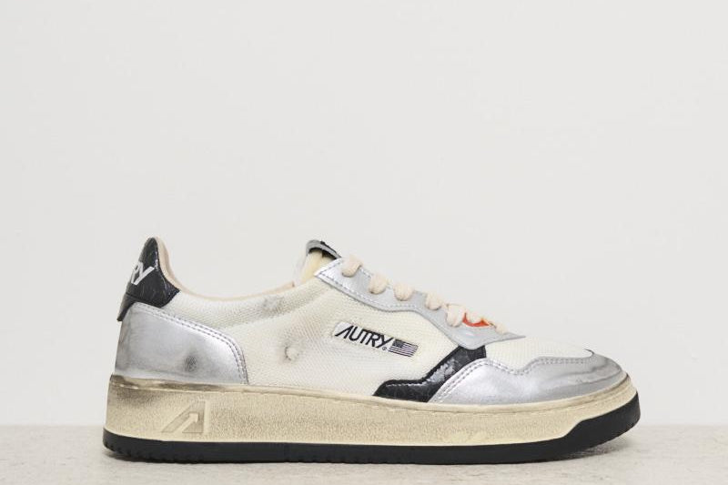 Sneakers uomo Medalist Super Vintage bianca, nera e argento AVLM MS13 AUTRY 