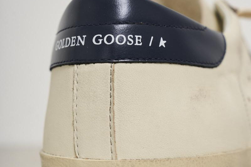 Sneakers uomo Super-Star bianca GMF00101 F00416415430 GOLDEN GOOSE 