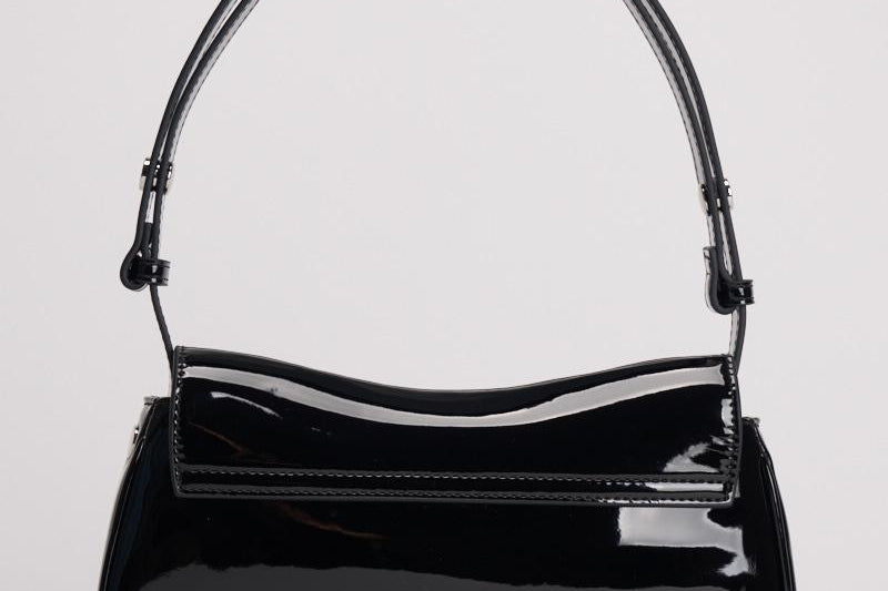 Borsa donna Play nera lucida X10202 P6255HA881 DIESEL 