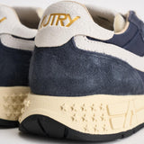 Sneakers Reelwind low in suede blu WWLM NC30 AUTRY 