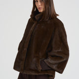 Eco pelliccia donna corta marrone 9044 PECAN SWORD 6.6.44 