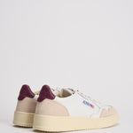 Sneakers uomo Medalist low in suede beige e bordeaux AULM LS03 AUTRY 
