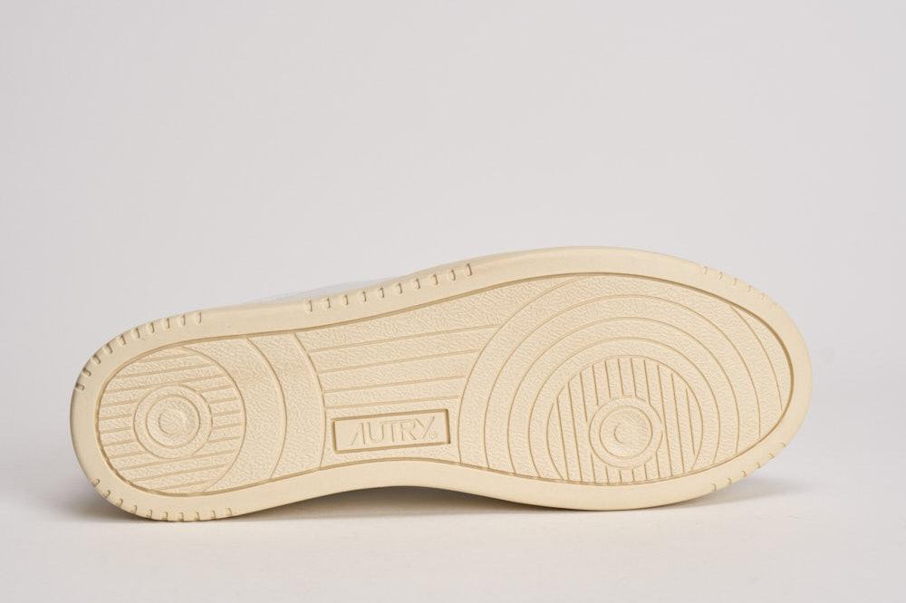 Sneakers uomo Medalist Low bianca e viola AULM LL08 AUTRY 