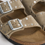 Sandalo donna beige effetto suede  con borchie 1029390 TAUPE BIRKENSTOCK 