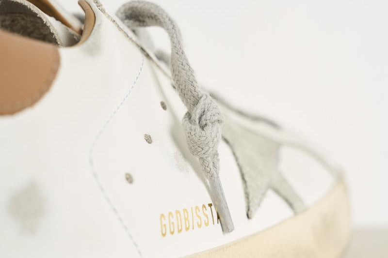 Sneakers uomo bianco e cammello GMF00102 F00218210803 GOLDEN GOOSE 