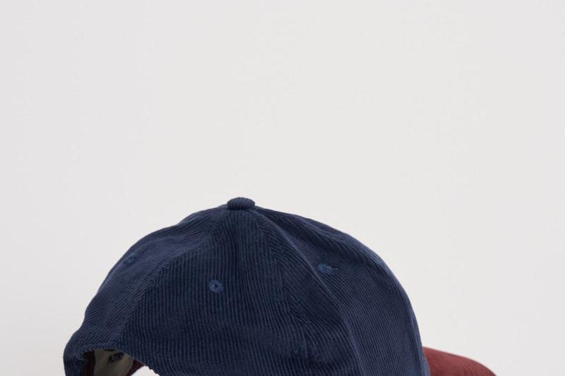 Cappellino uomo in velluto bordeaux e blu ACPU Q9BV AUTRY 
