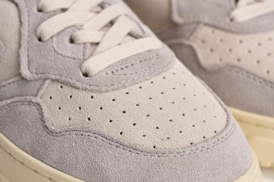 Sneakers uomo Medalist Low in suede grigio AULM TS27 AUTRY 