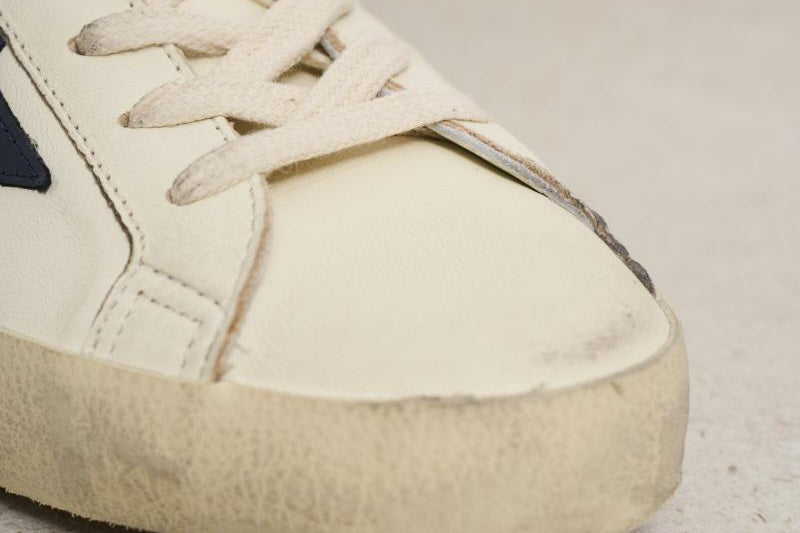 Sneakers uomo Super-Star bianca GMF00101 F00416415430 GOLDEN GOOSE 