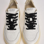 Sneakers donna Medalist Low bianca e cavallino leopardato AULW OC01 AUTRY 