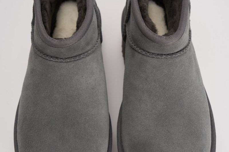 Stivale donna platform Ultra mini grigio 1135092 CHARCOLE UGG 