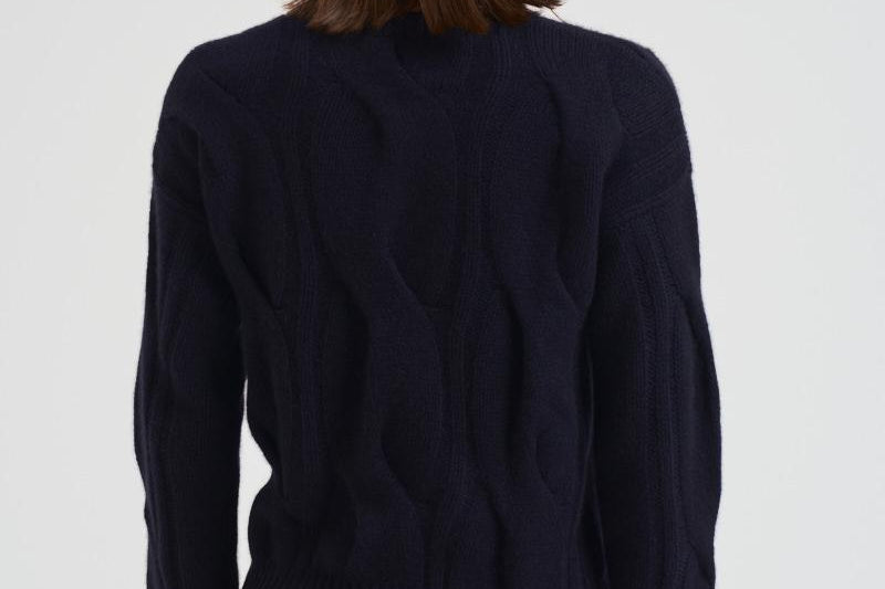 Maglione girocollo trecce donna Nils blu NILS 80MARINEFONCE KUJTEN 