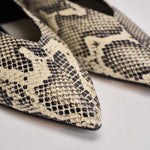 Ballerina donna in pelle stampata pitonata MOAP8MFL CREAMY AEYDE 