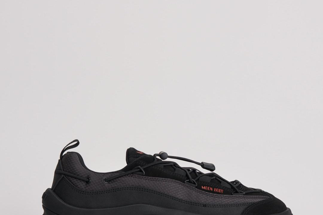 Sneakers uomo Moon247 Xlace nere 2490100 NH36BLACK MOON BOOT 