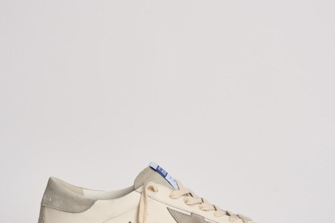 Sneakers uomo Super star bianca e grigia GMF00102 F00535911166 GOLDEN GOOSE 