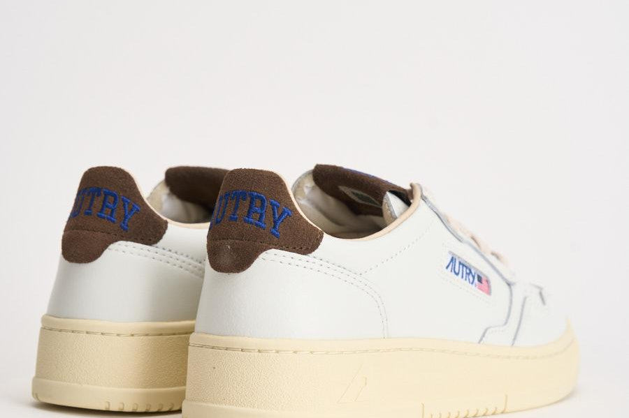 Sneakers Medalist Low donna bianche e moro AULW HJ03 AUTRY 