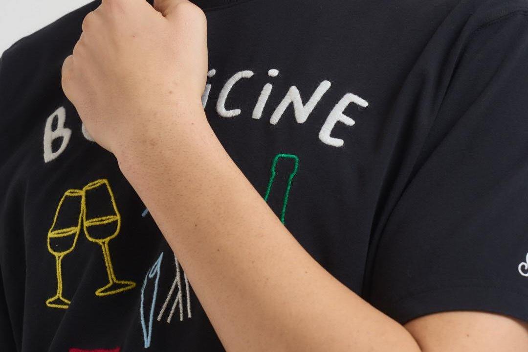 T-shirt uomo girocollo nera con ricamo ARNOTTWM BOL00EMB MC2 SAINT BARTH 