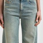 Jeans donna flare D-Akemi 1978 in denim celeste A03624 09N3301 DIESEL 