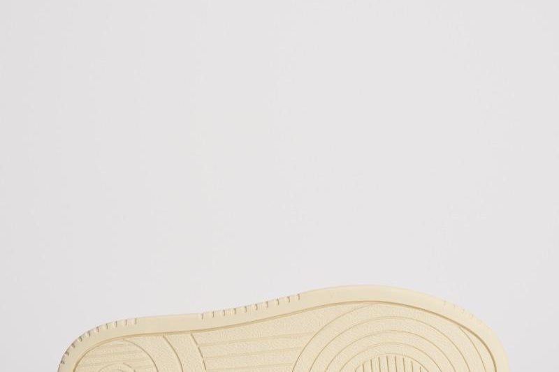 Sneakers donna Medalist in suede bordeaux AULW TA05 AUTRY 