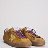 Sneakers uomo Super Star in suede cammello GMF00101 F00750482995 GOLDEN GOOSE 