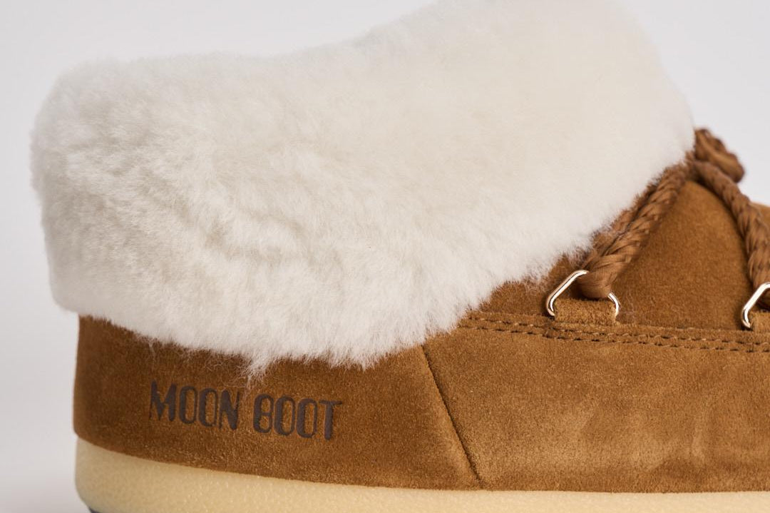 Stivale donna in pelle scamosciata marrone 1470090 ML06COGNACNATURAL MOON BOOT 