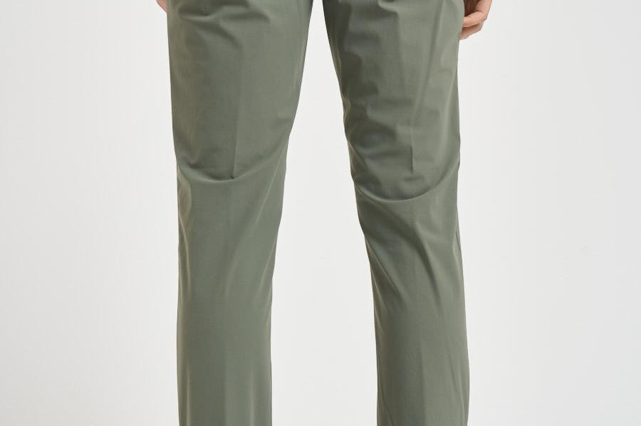 Pantalone uomo chino verde salvia 26300 CHINO PANT27 RRD 