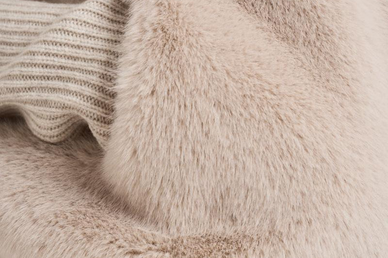 Gilet donna in eco pelliccia beige GC00071DR 1985 HERNO 