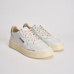 Sneakers uomo Medalist Low bianca e celeste AULM DL01 AUTRY 