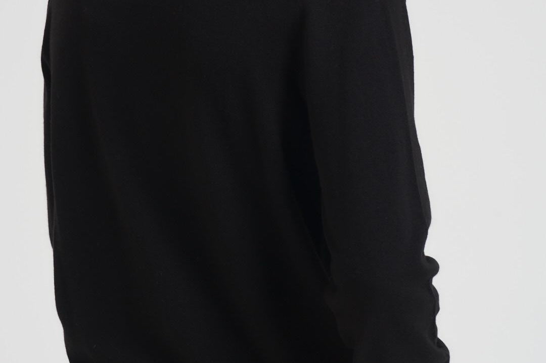 Maglia uomo girocollo con ricamo nera HERON LTEMBRYCARMORITZ00 MC2 SAINT BARTH 