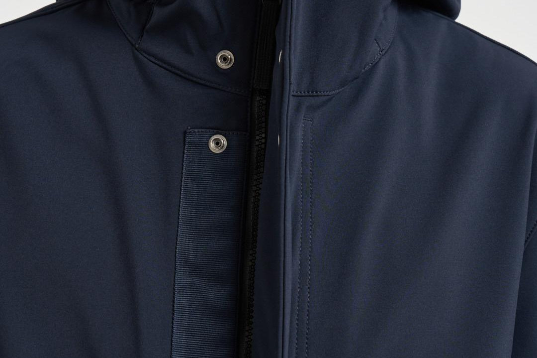 Giacca uomo con cappuccio blu 4100118 S0A22V0020 STONE ISLAND 