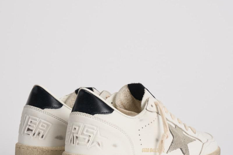Sneakers uomo Ball Star 2 bianche GMF00804 F00697010220 GOLDEN GOOSE 
