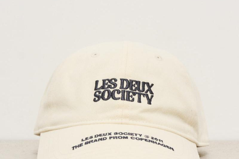 Cappellino uomo da baseball panna LDM703045 215460IVORY\DARKNAVY LES DEUX 